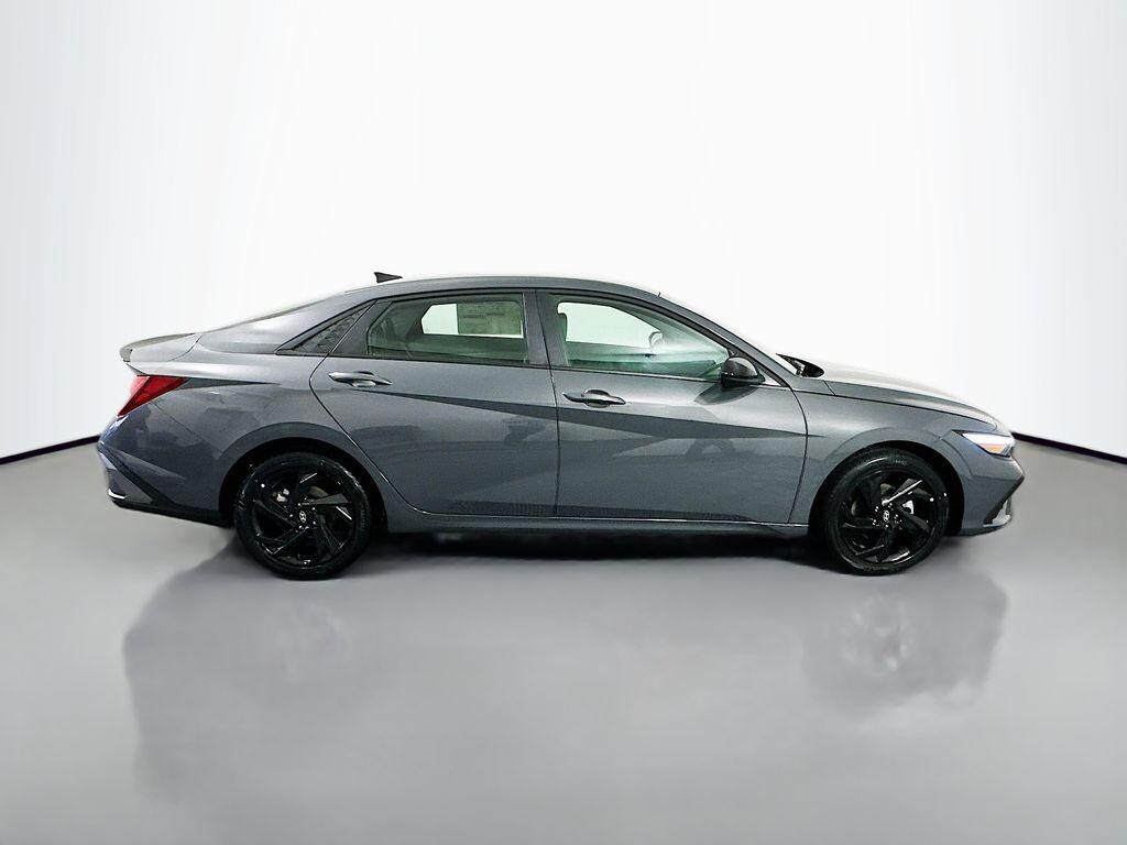 New 2026 Hyundai Elantra SEL Sport Sedan