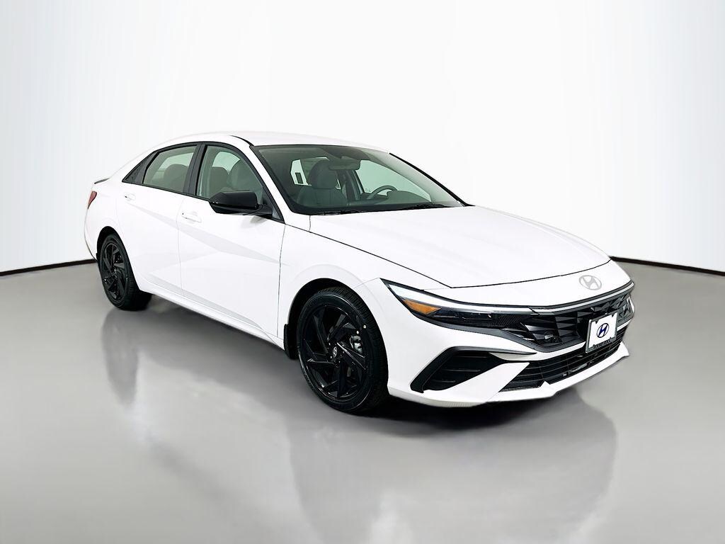 New 2026 Hyundai Elantra SEL Sport Sedan
