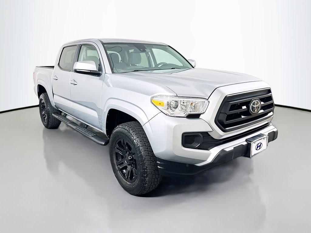 2022 Toyota Tacoma SR photo 3