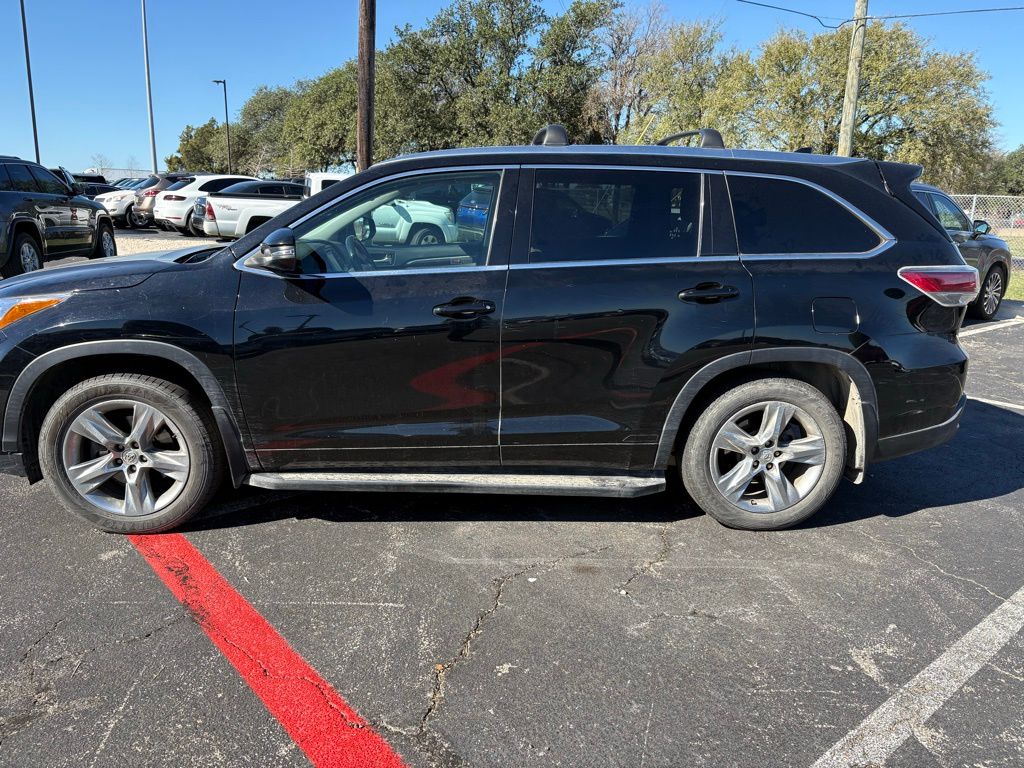 2015 Toyota Highlander Limited photo 3