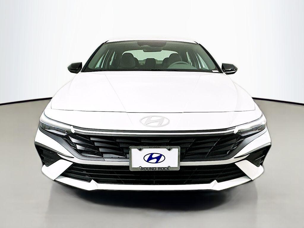 New 2026 Hyundai Elantra SEL Sport Sedan