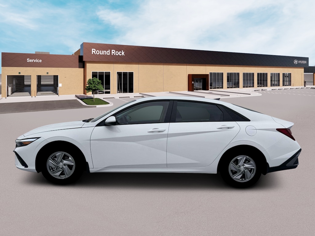 New 2026 Hyundai Elantra SE Sedan
