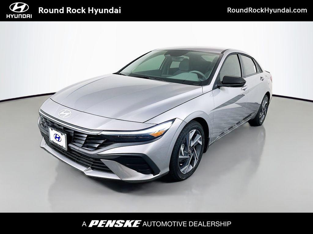 2025 Hyundai Elantra SEL's photo