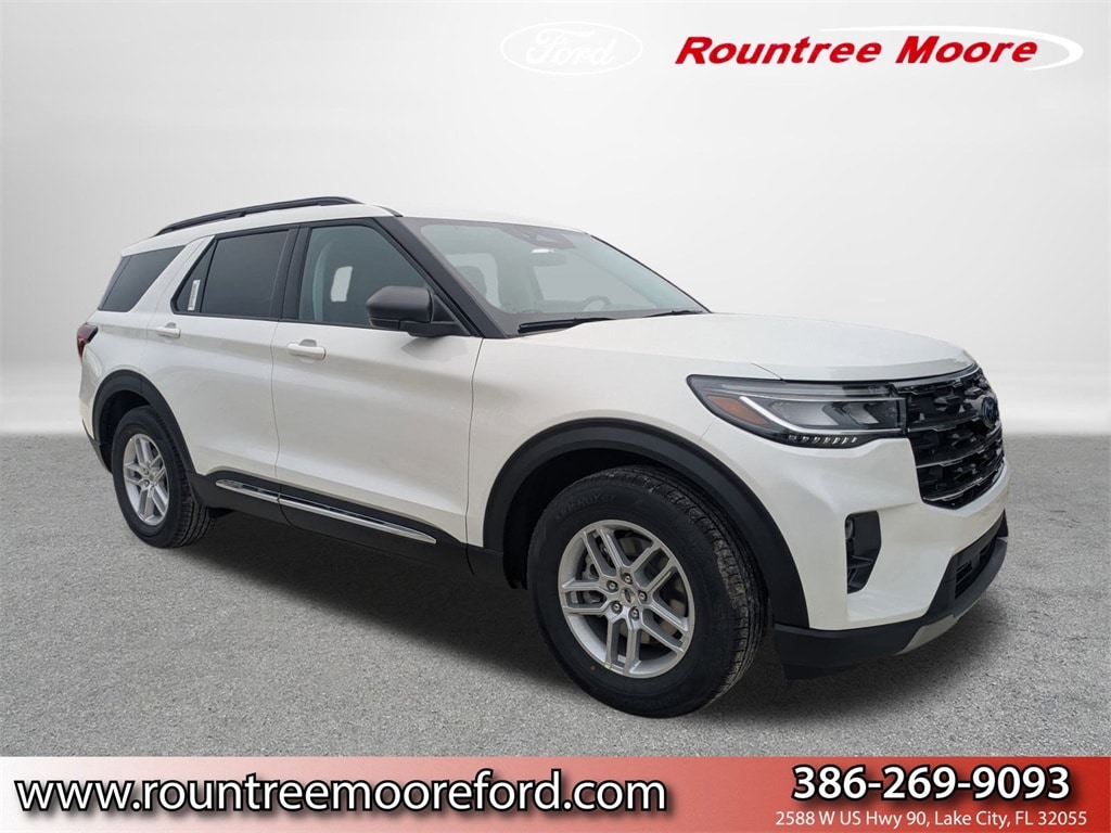 2025 Ford Explorer Active's photo