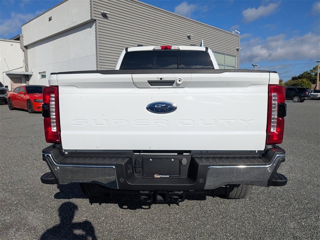 2024 Ford F-250 Lariat photo 4