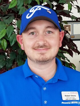 Staff member Robert Stone from ID_1c3b36a94138