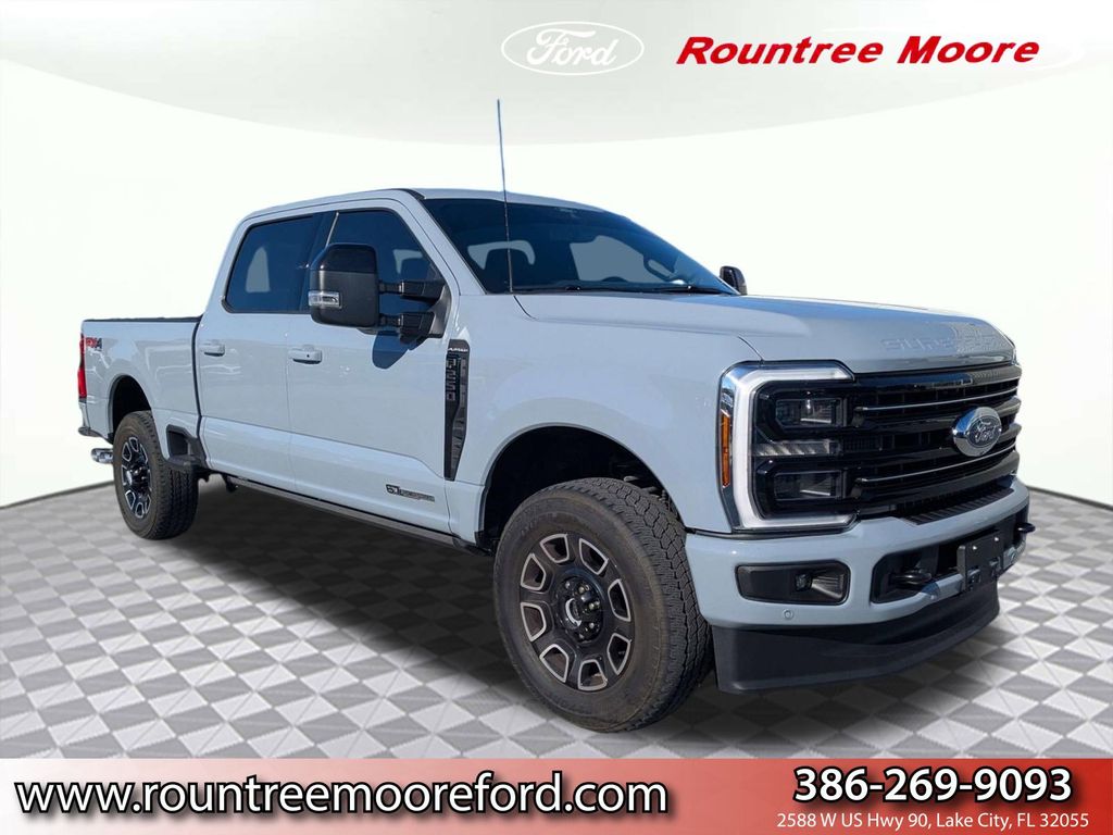 2026 Ford F-250 Platinum 4x4 Crew Cab 8' Box's photo