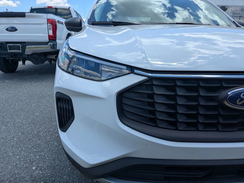 2026 Ford Escape Active - Photo 9
