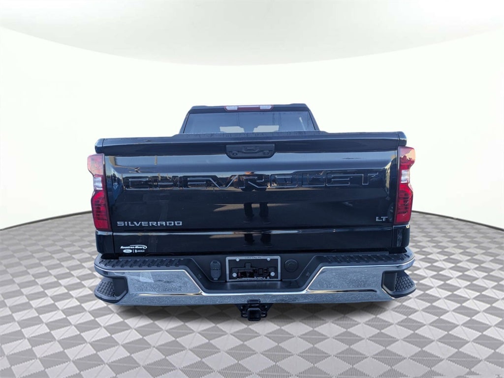 Used 2023 Chevrolet Silverado 1500 LT w/1LT Truck Crew Cab