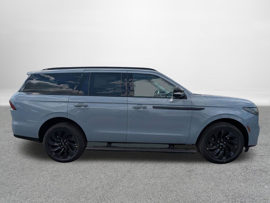 New 2026 Lincoln Navigator Reserve SUV