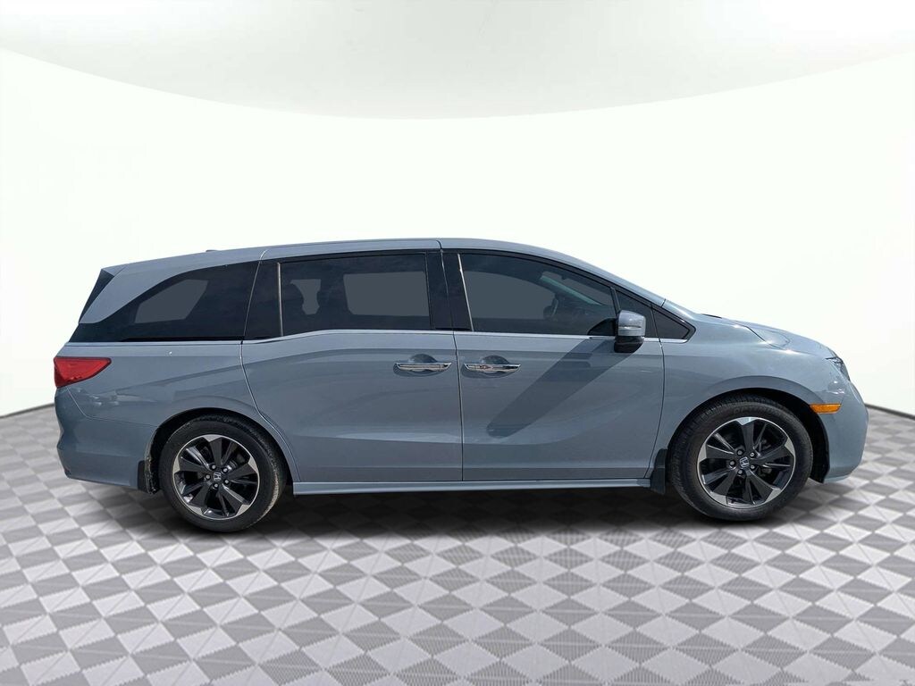 Used 2024 Honda Odyssey Elite Van