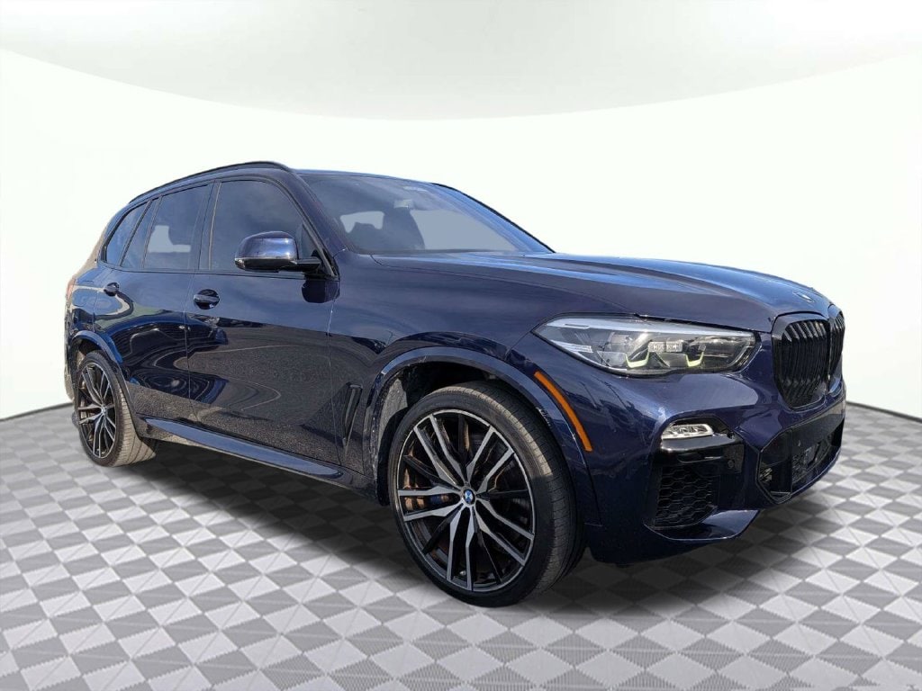 2021 BMW X5 M50i
