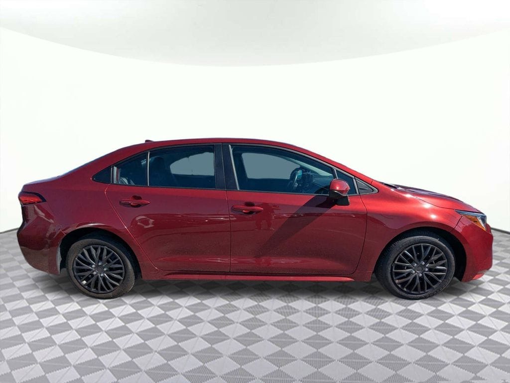 Used 2024 Toyota Corolla LE Sedan