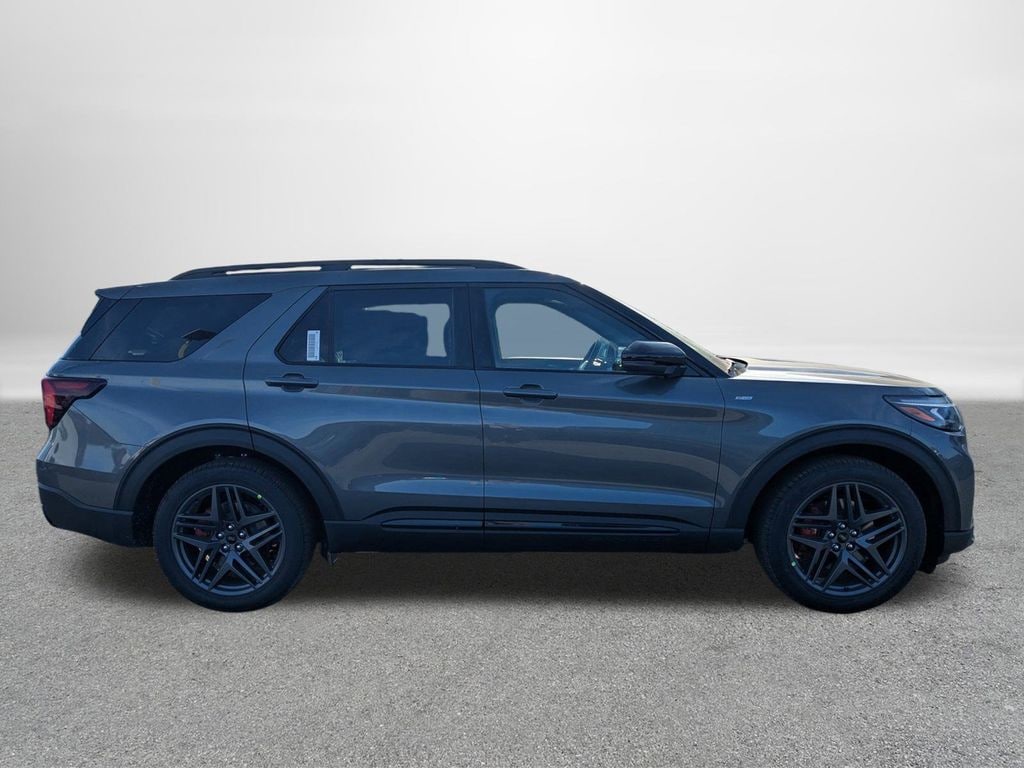 New 2026 Ford Explorer ST-Line SUV