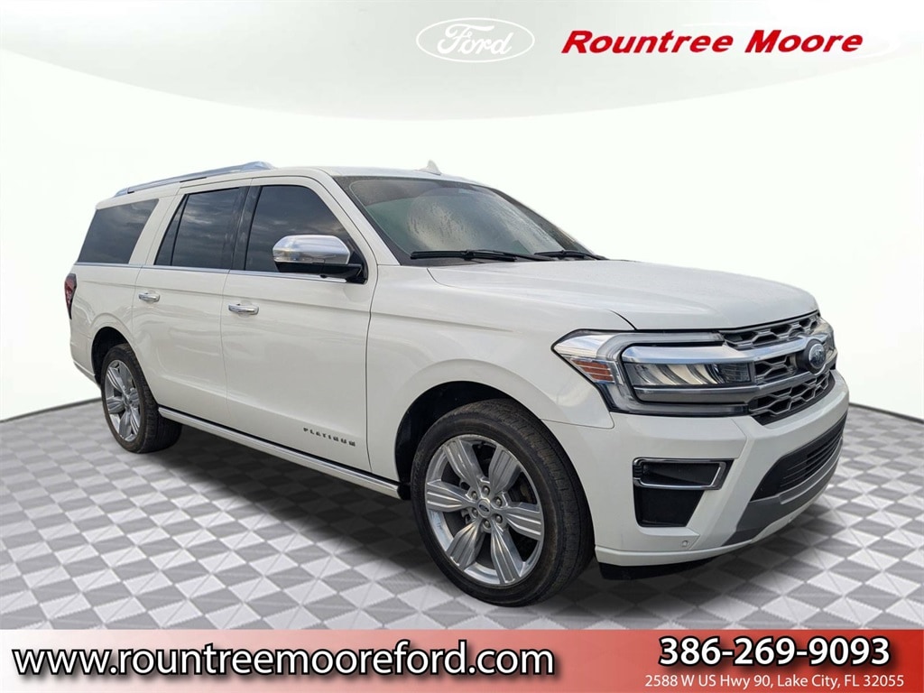 2023 Ford Expedition Platinum's photo