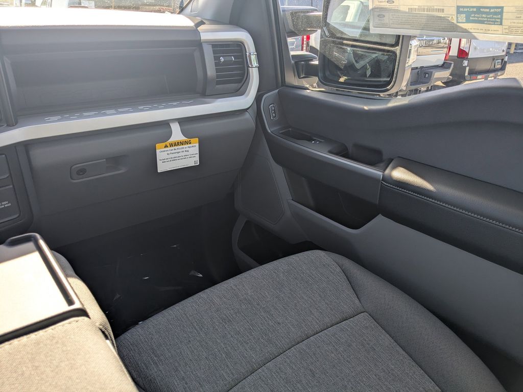 2026 Ford F-250 Super Duty XL - Photo 17