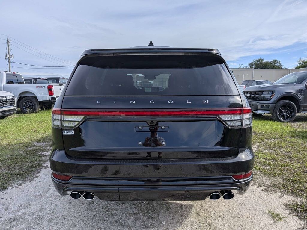New 2026 Lincoln Aviator Premiere SUV