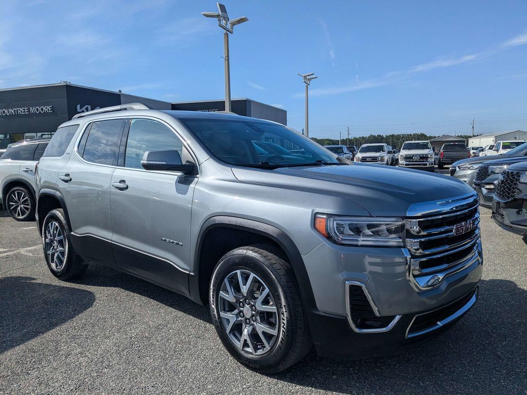 2023 GMC Acadia SLT FWD's photo
