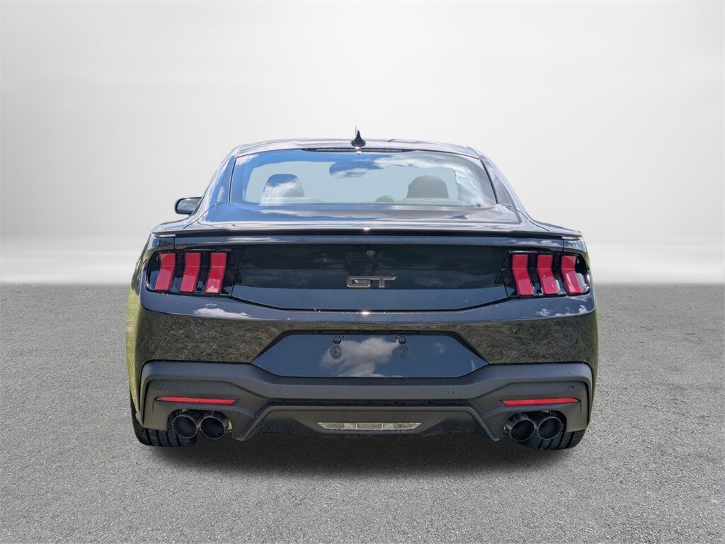 2025 Ford Mustang GT Premium photo 4