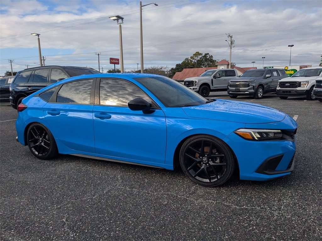 2022 Honda Civic Hatchback Sport's photo