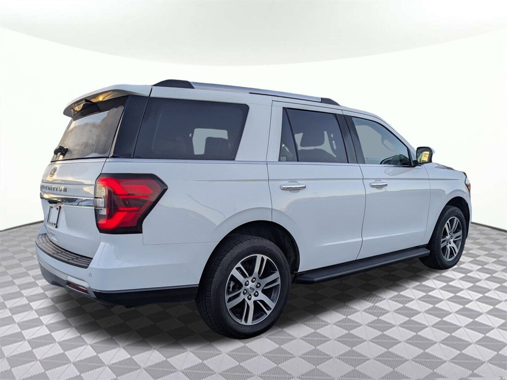 2024 Ford Expedition Limited photo 3