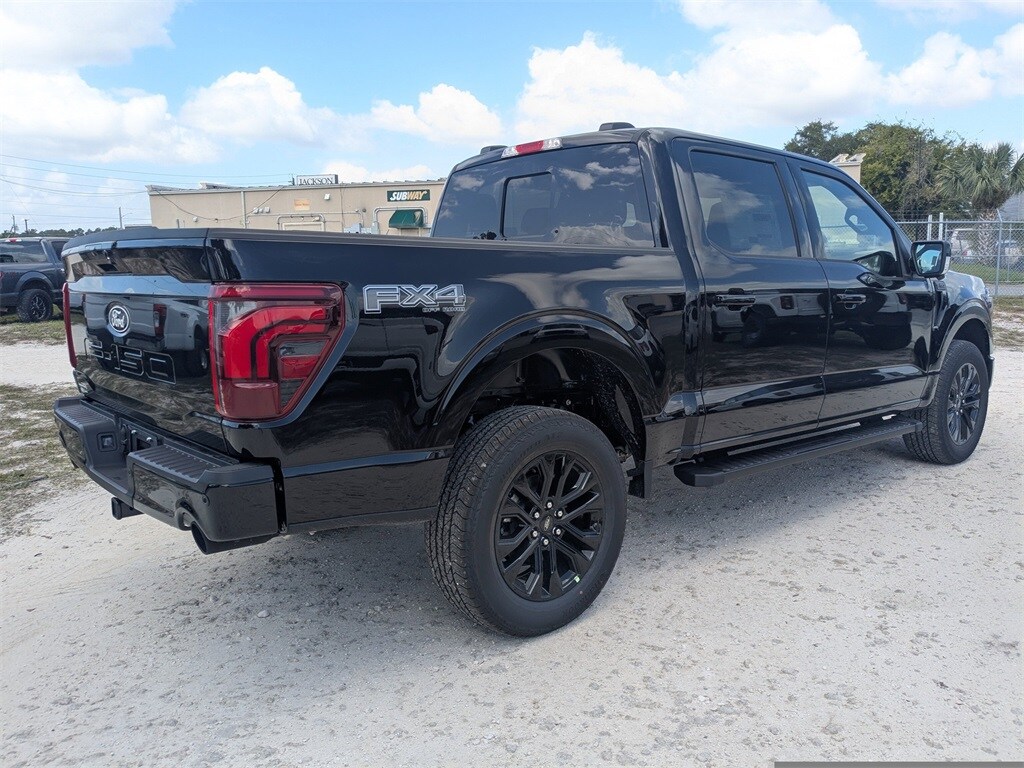 2025 Ford F-150 Lariat photo 3