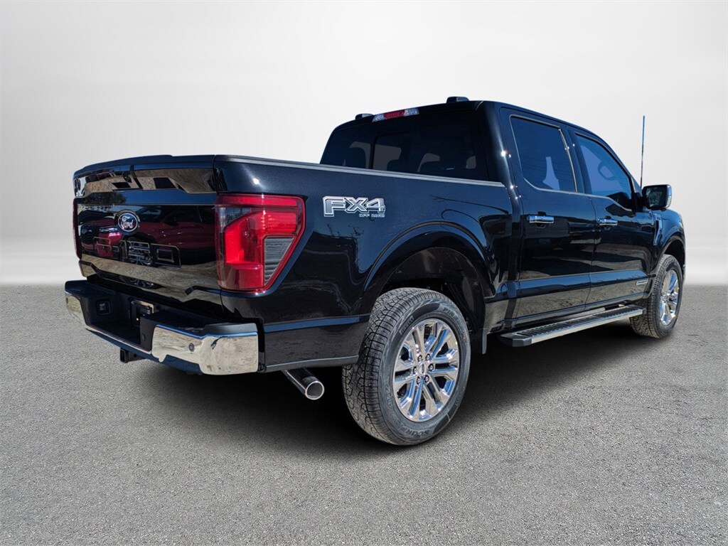2025 Ford F-150 XLT photo 3