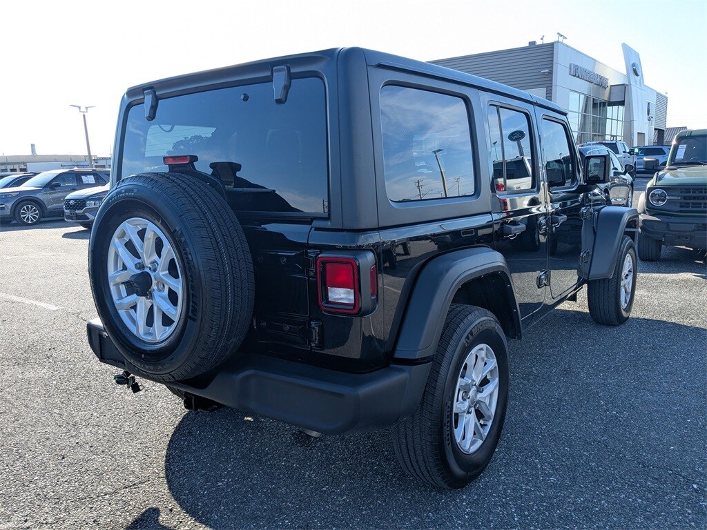 2023 Jeep Wrangler Sport S photo 3