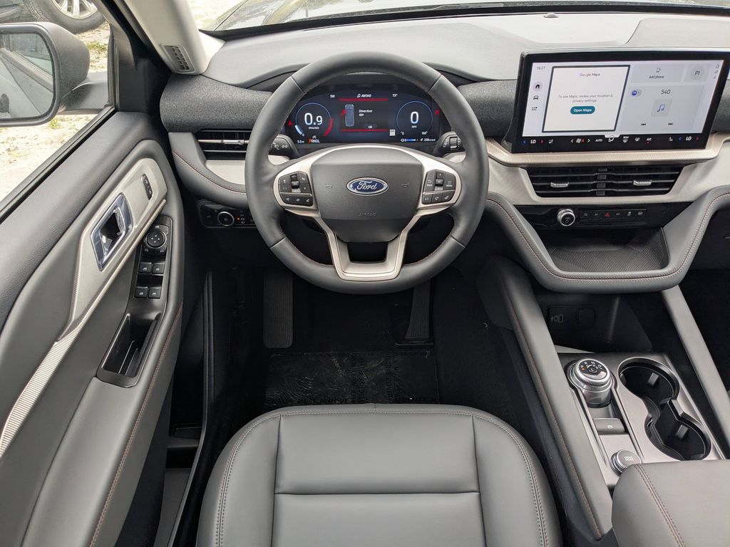 2026 Ford Explorer Active - Photo 16