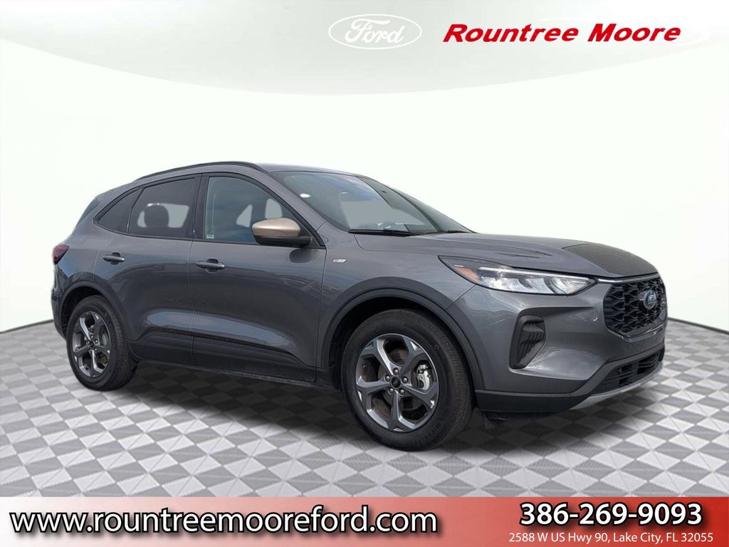 2025 Ford Escape