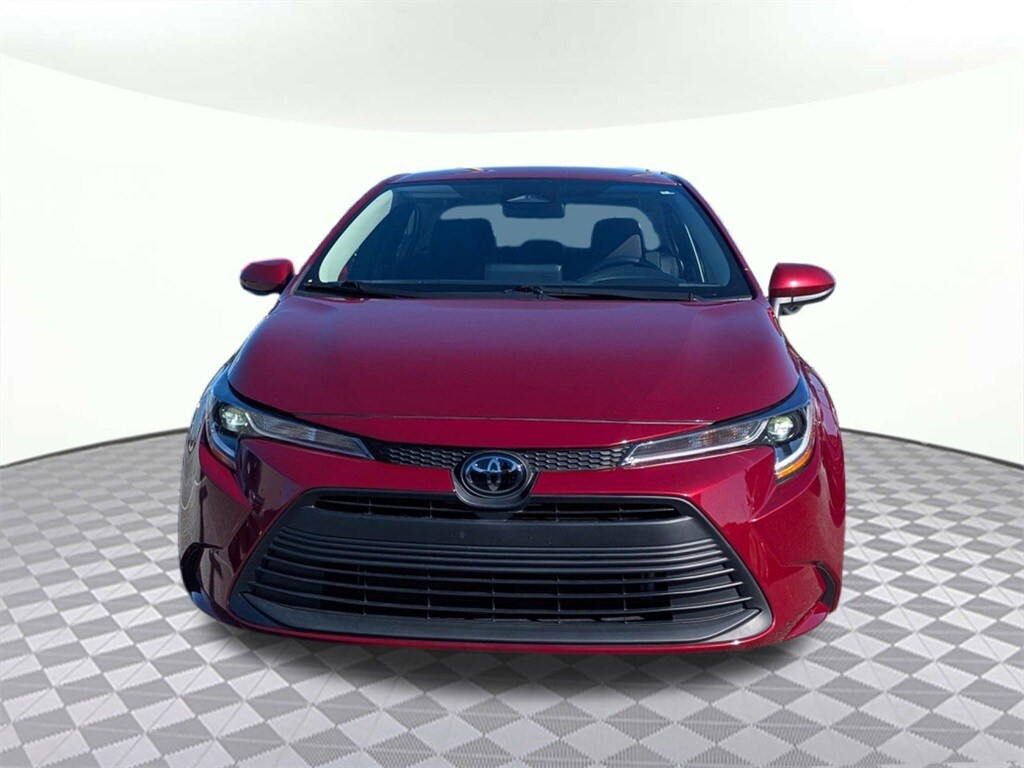 2024 Toyota Corolla LE photo 2