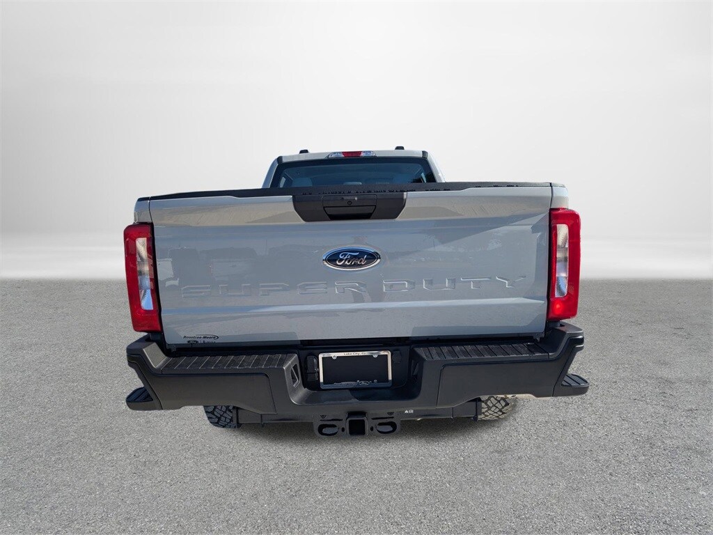 2026 Ford F-250 XL photo 4