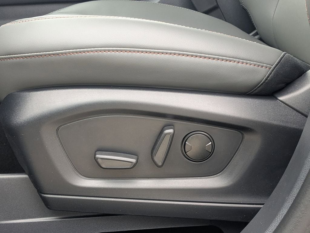 2026 Ford Explorer Active - Photo 21
