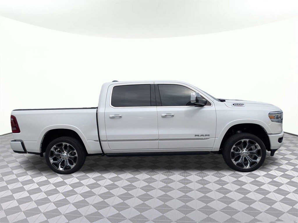 2021 Ram 1500 Limited photo 2