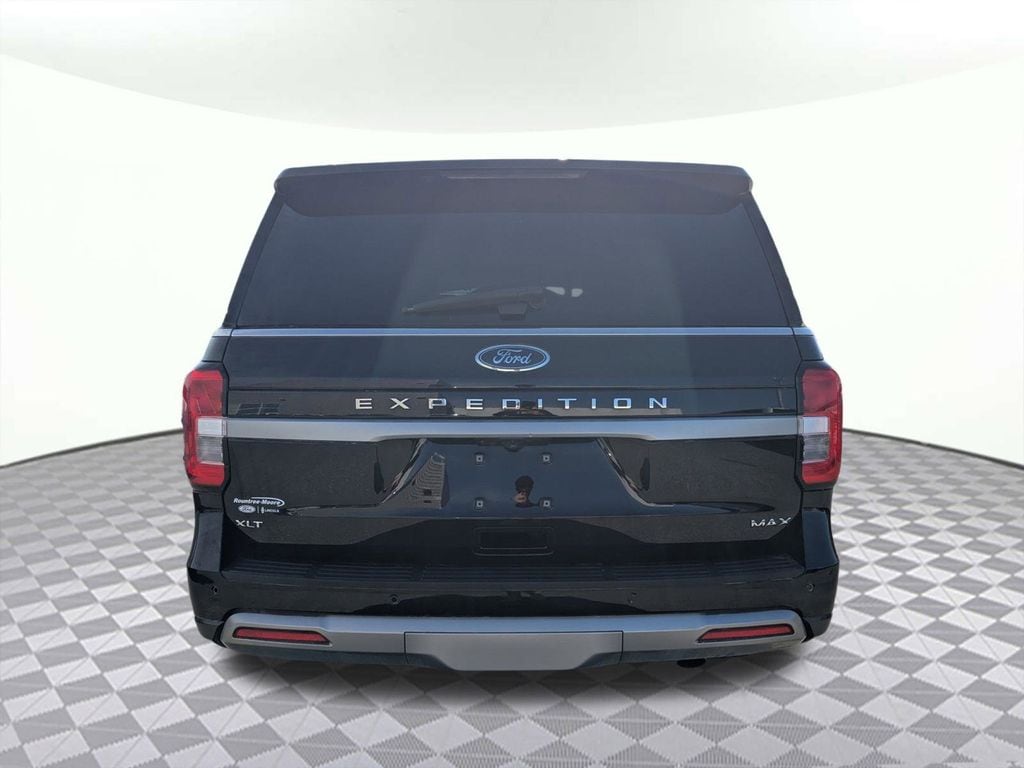 Used 2022 Ford Expedition Max XLT SUV