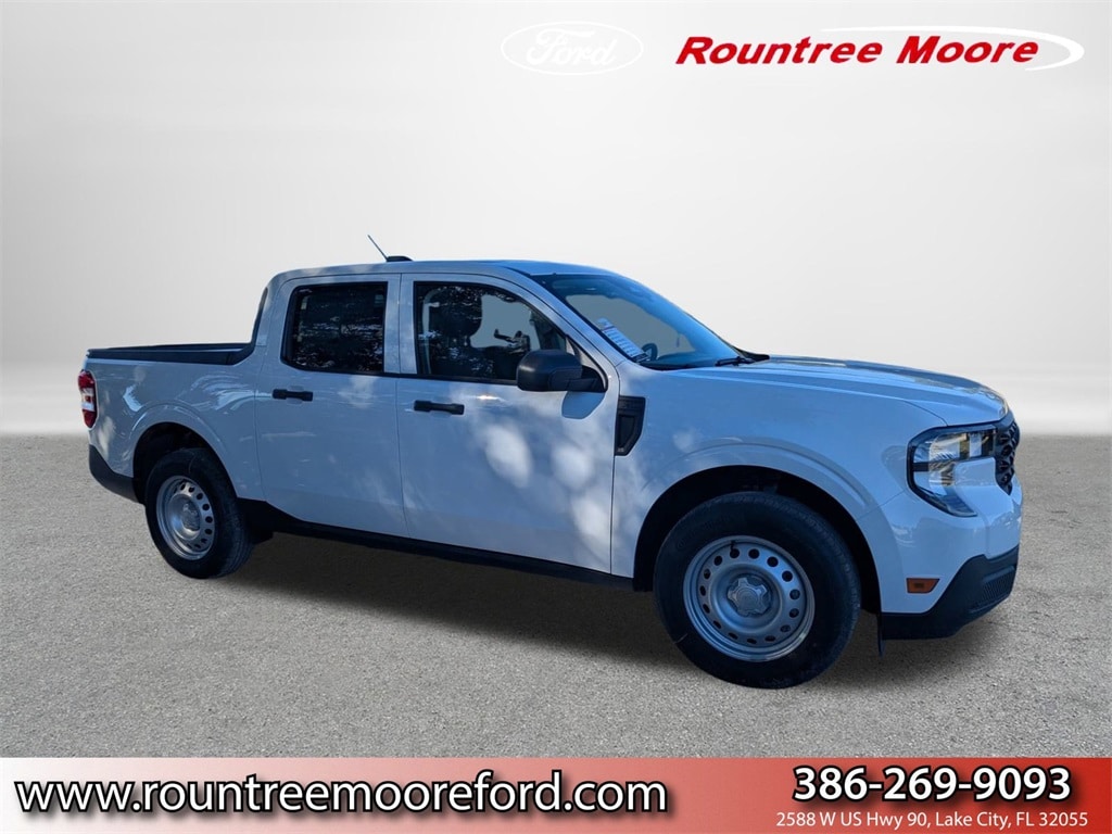 2025 Ford Maverick XL's photo