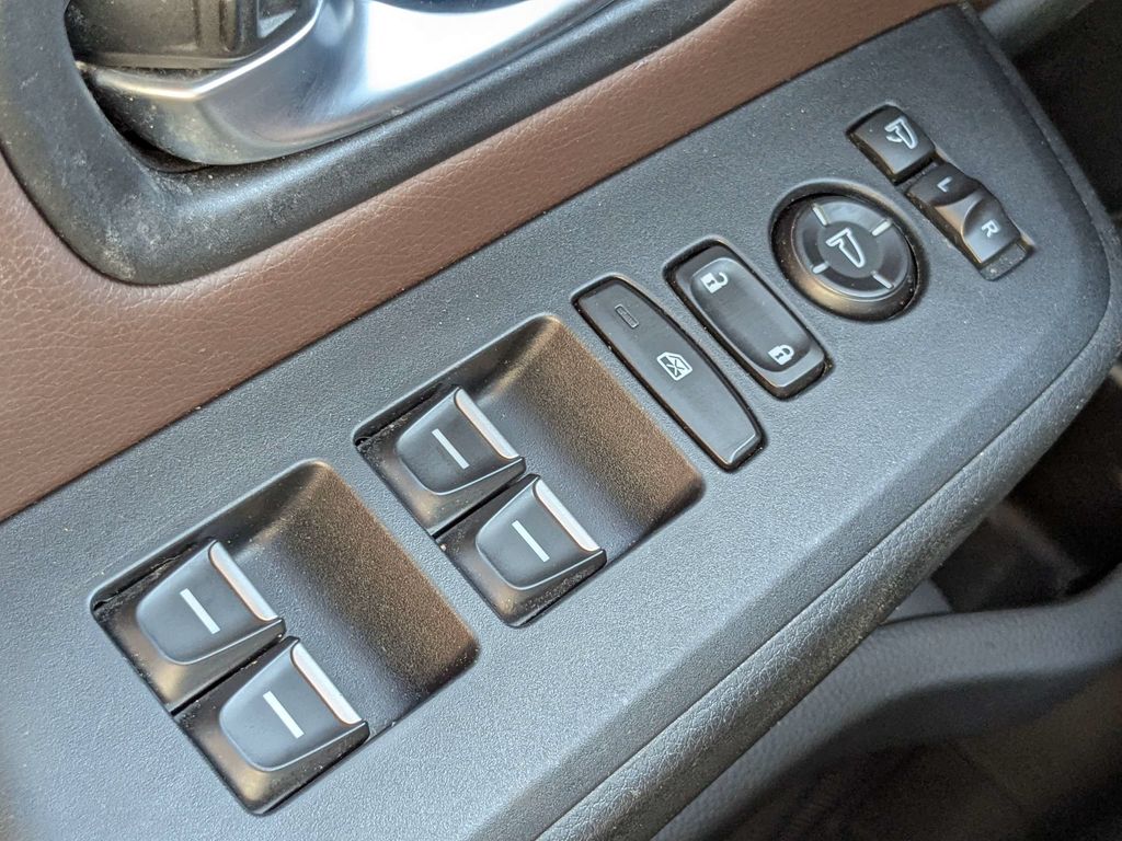 2023 Honda Pilot Elite - Photo 26