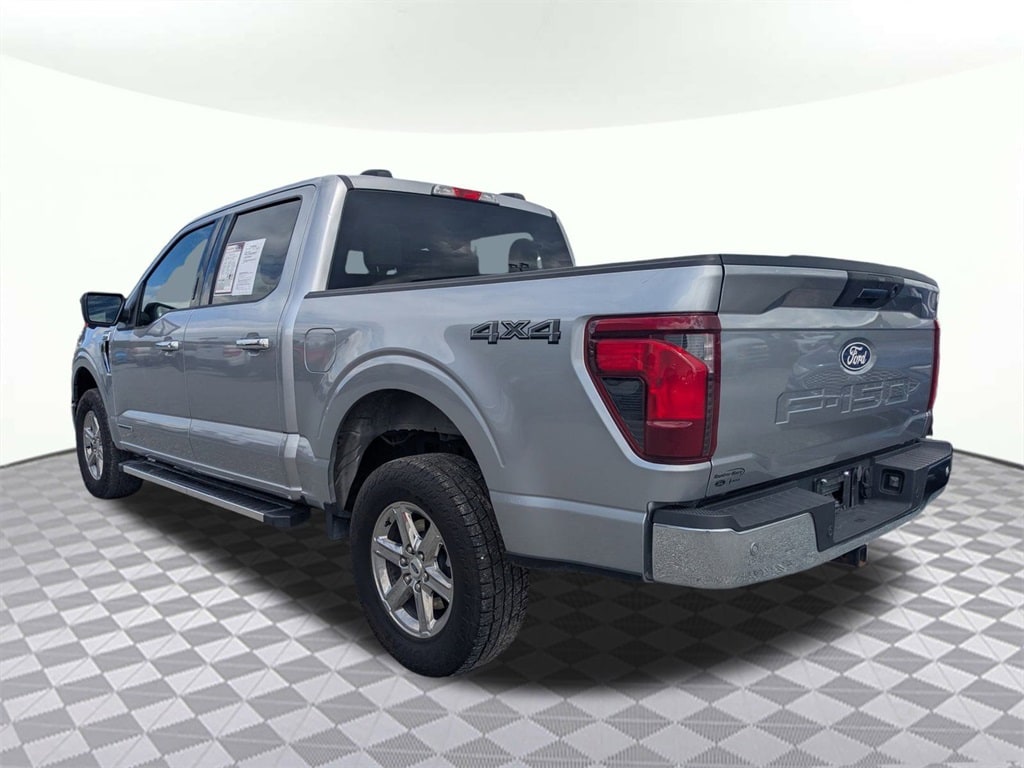 Used 2024 Ford F-150 XLT Truck SuperCrew Cab