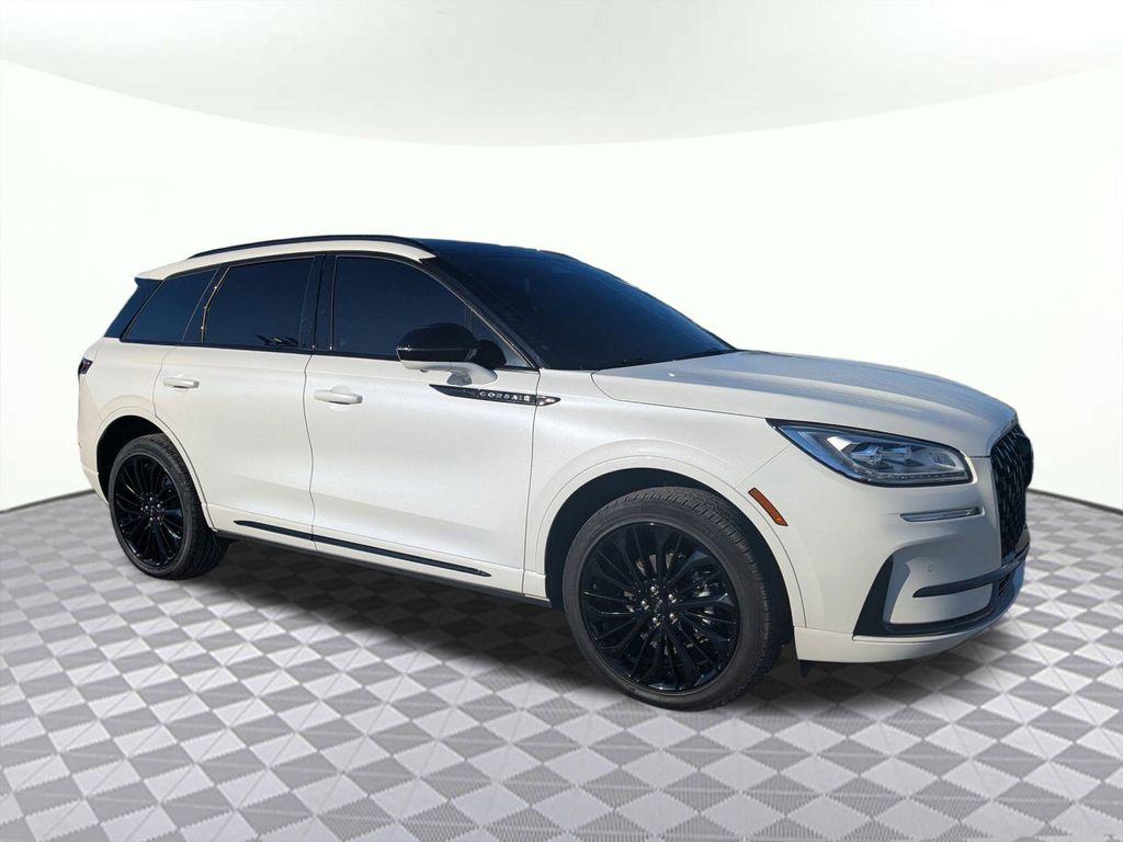 2025 Lincoln Corsair Reserve