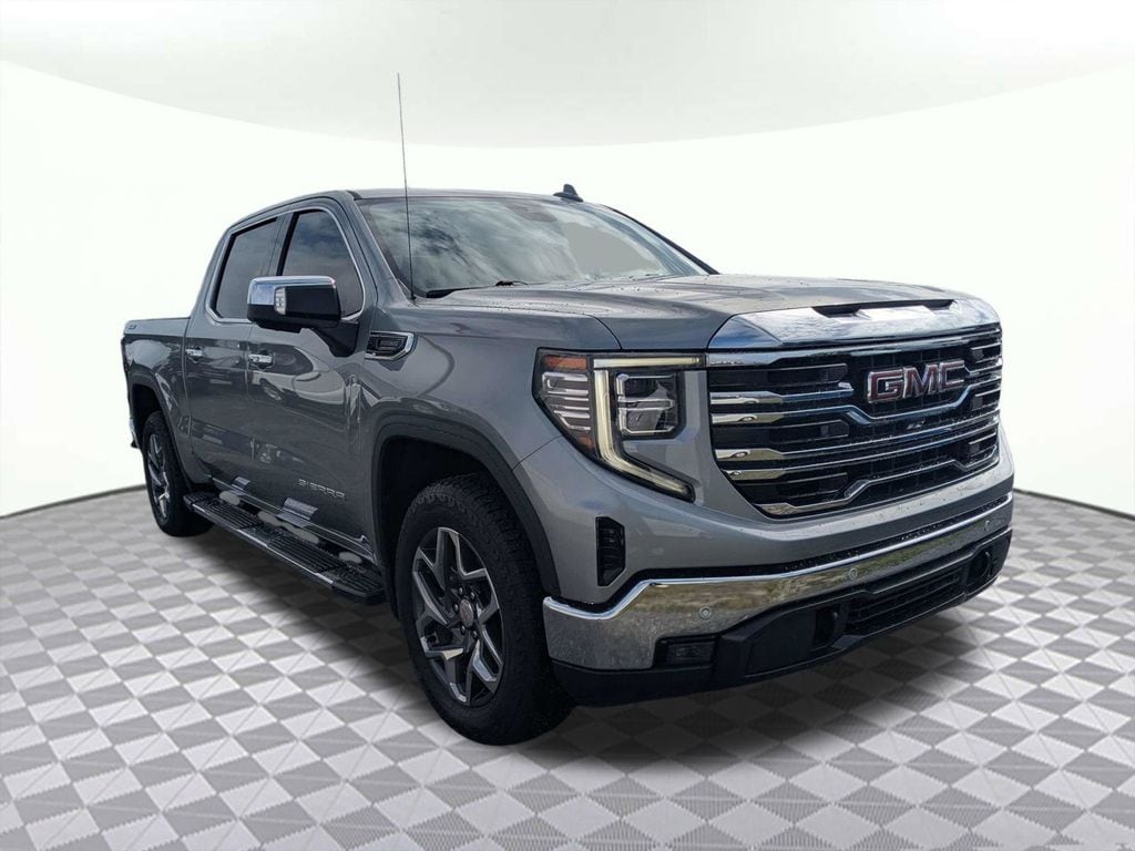 2024 GMC Sierra 4WD Crew Cab Short Box SLT's photo