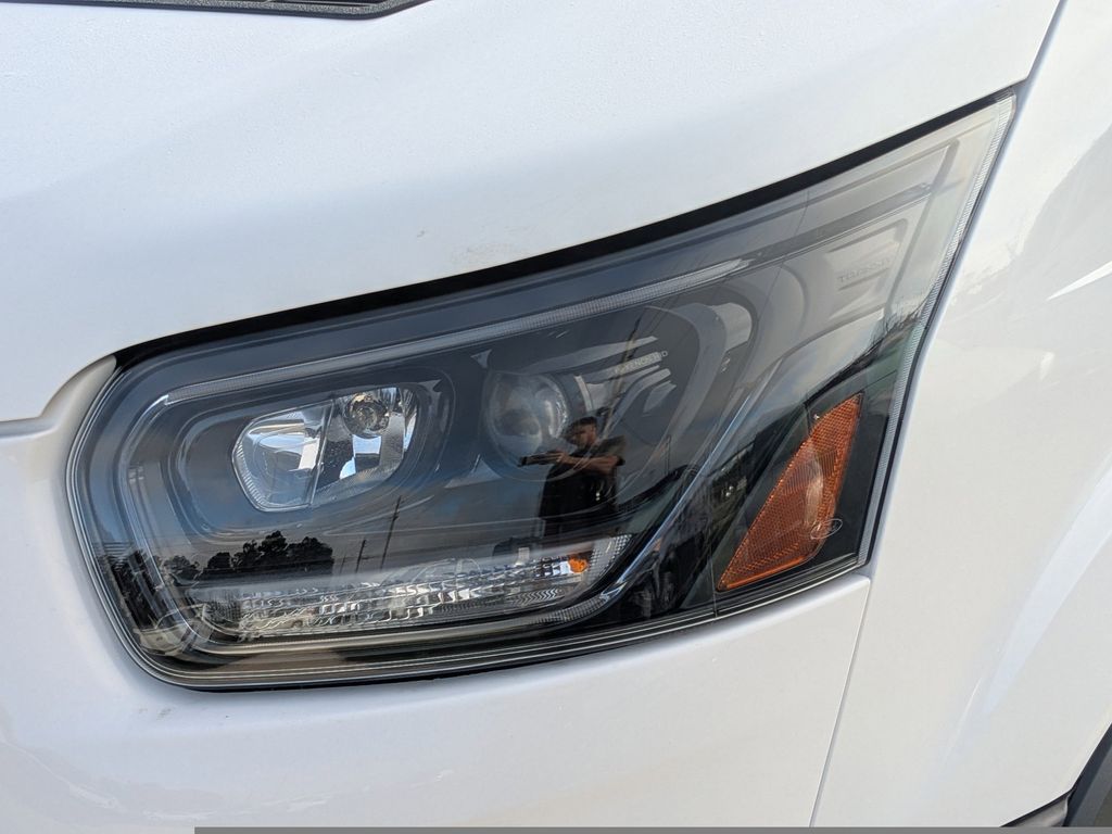 2025 Ford Transit Van Base - Photo 9