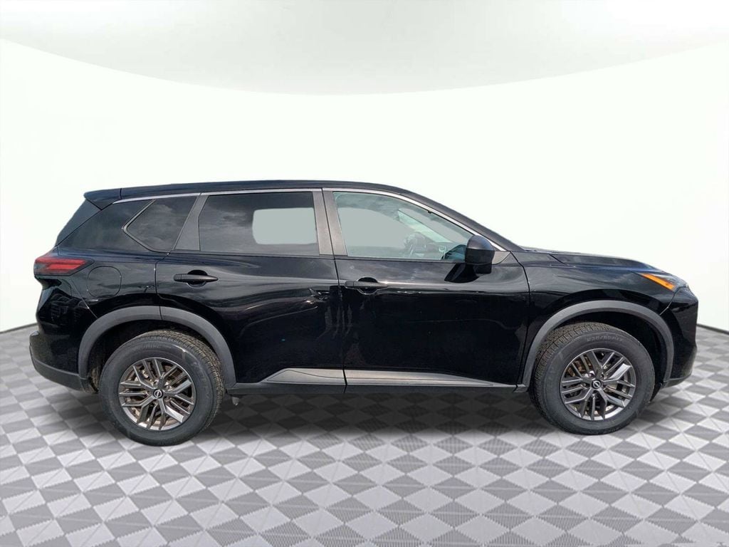 Used 2024 Nissan Rogue S SUV