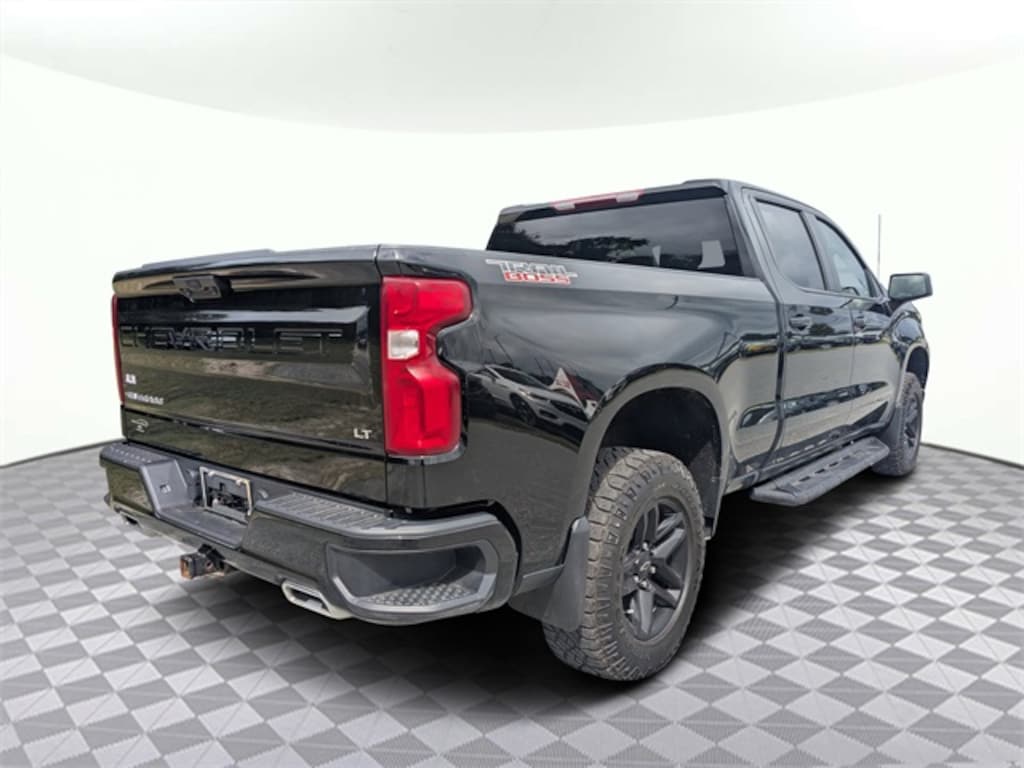 Used 2022 Chevrolet Silverado 1500 LT Trail Boss Truck Crew Cab