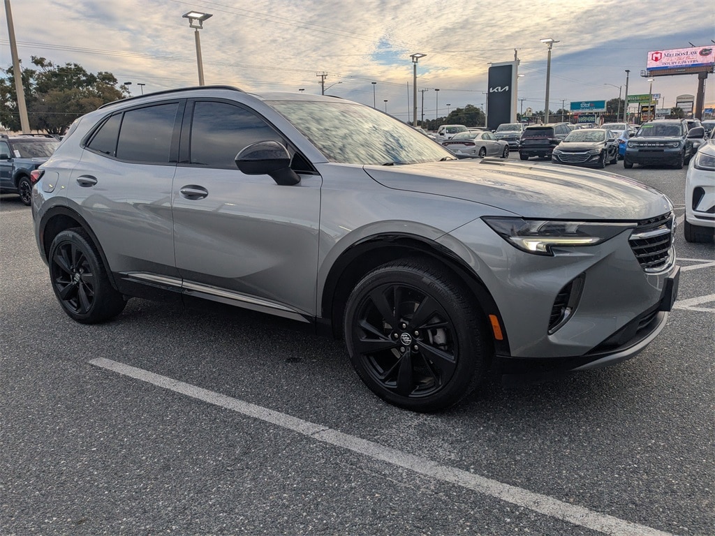 2023 Buick Envision Preferred's photo