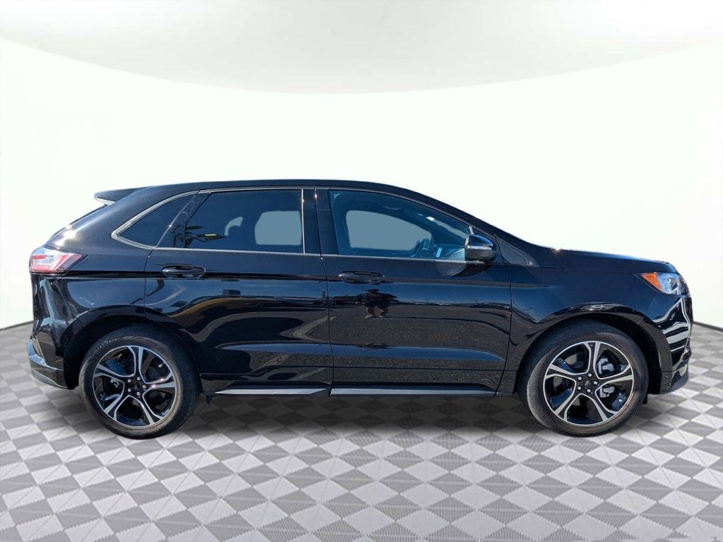 Used 2023 Ford Edge ST SUV