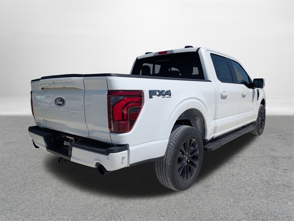 2025 Ford F-150 Lariat photo 3