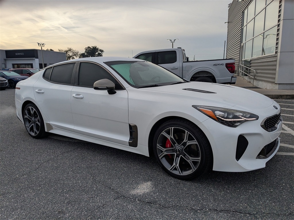 2019 Kia Stinger GT's photo