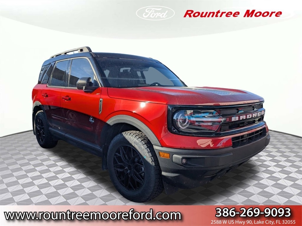 2024 Ford Bronco Sport Outer Banks's photo