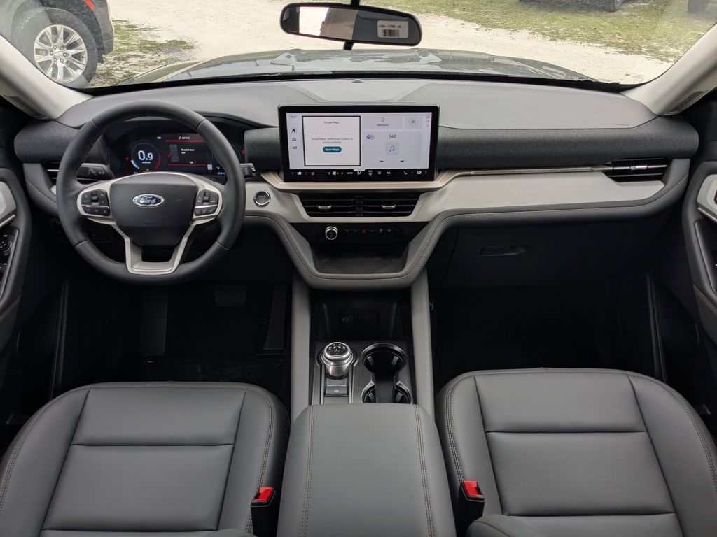 2026 Ford Explorer Active - Photo 15