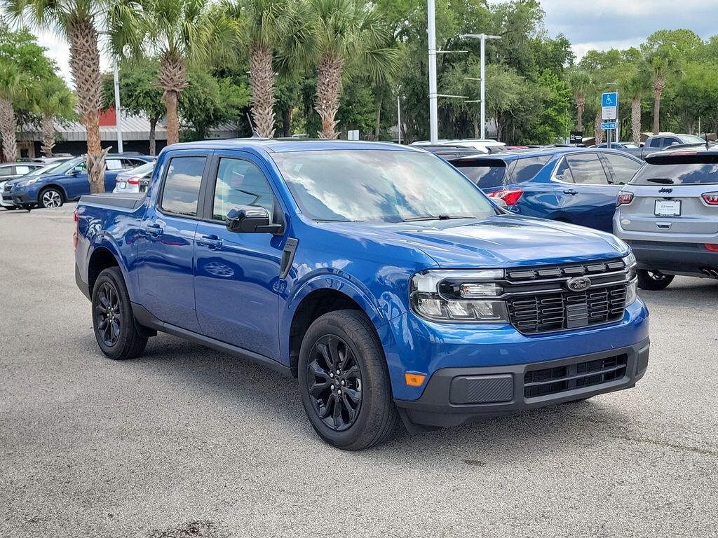 Used 2024 Ford Maverick Lariat Truck SuperCrew